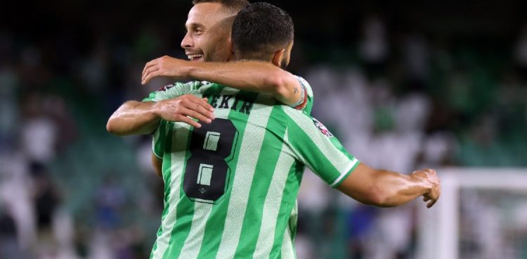 À huis clos, le Betis assomme Séville