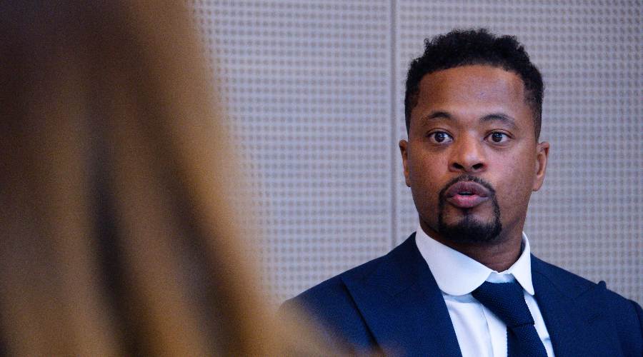 “Au moins deux joueurs dans chaque club sont homosexuels”