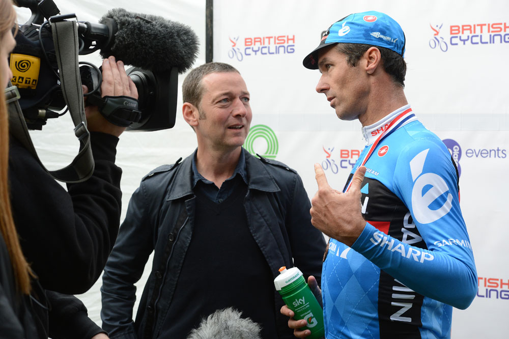 Qui sont les commentateurs du Tour de France ?