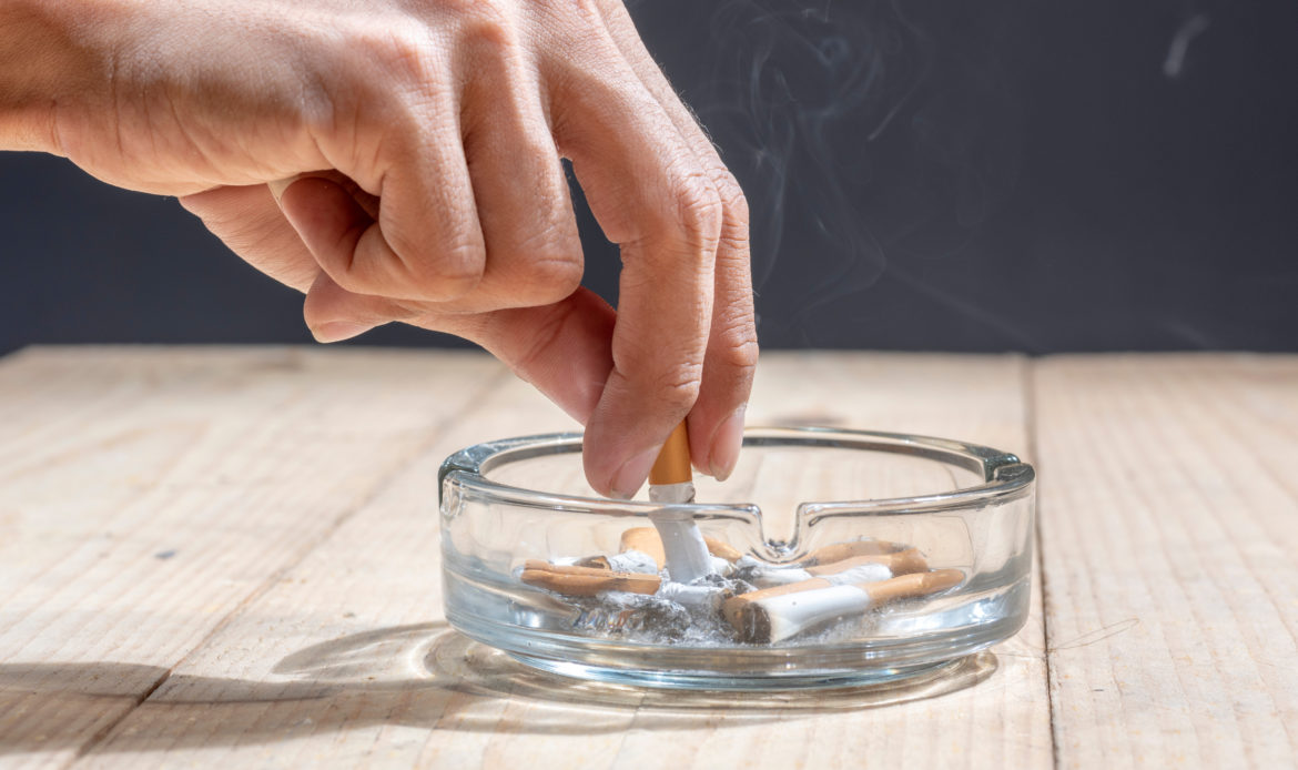 Comment mettre un buteur au tabac ?