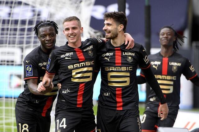 Qui part du Stade Rennais ?