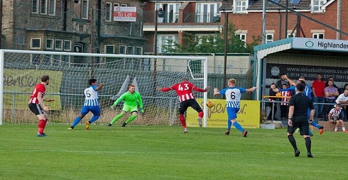 Quels sont les divisions au football ?