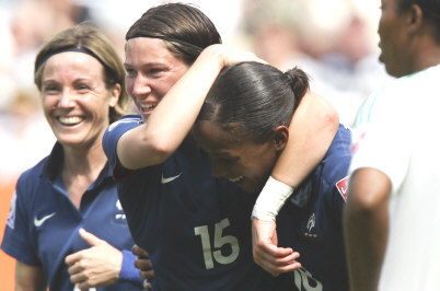 Delie brille avec Les Bleues