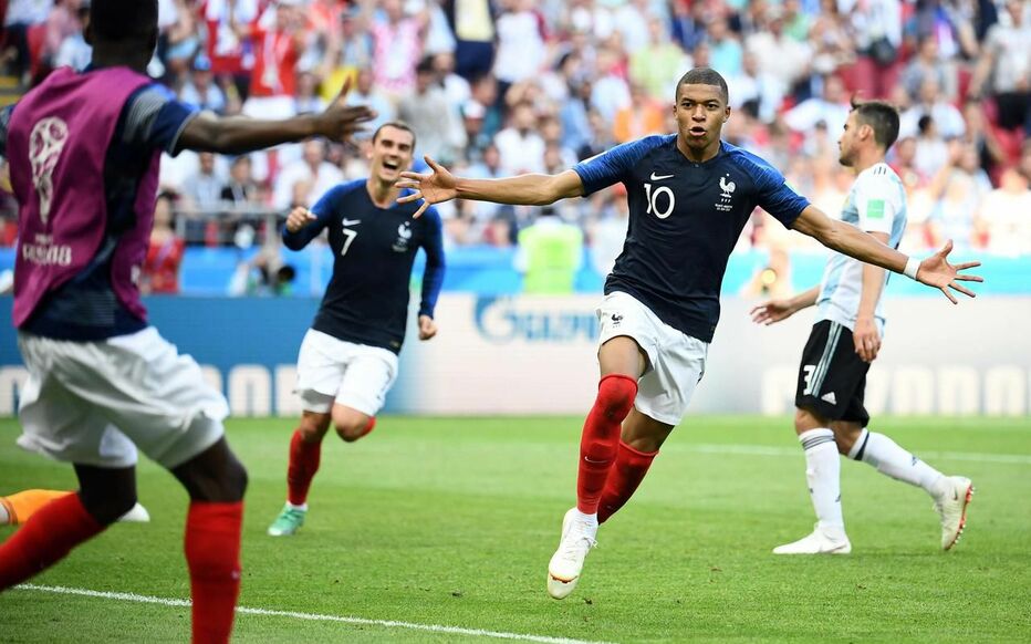 Est-ce que la France est qualifié pour les quarts de finale ?