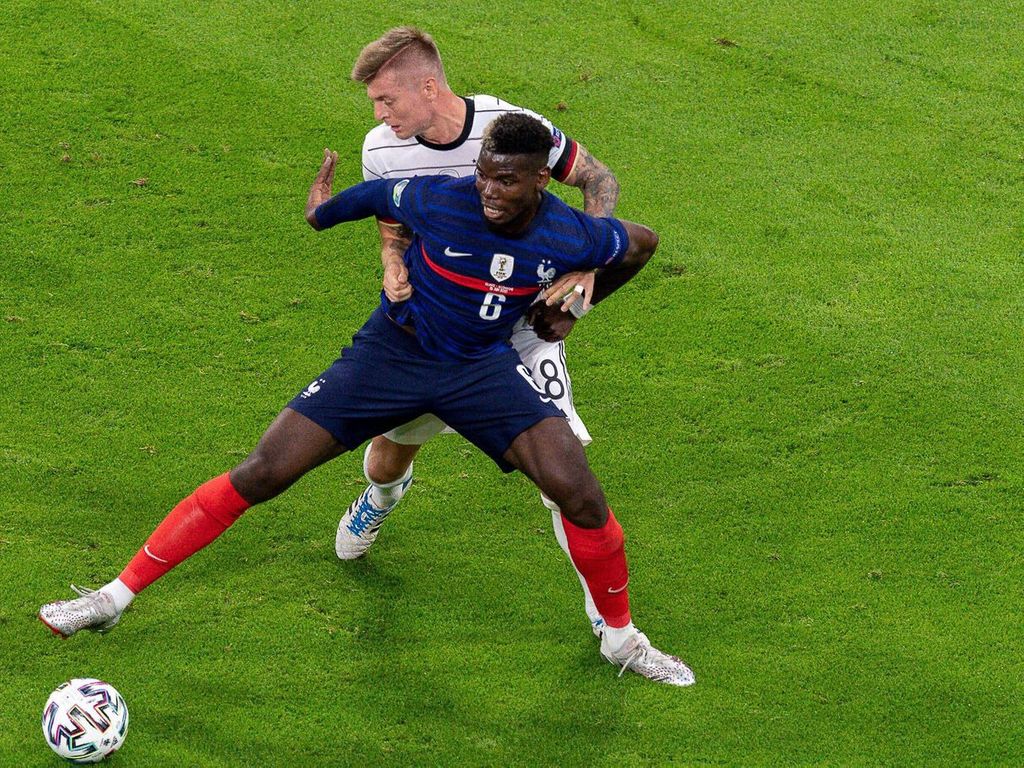Est-ce que la France joue contre la Suisse ?