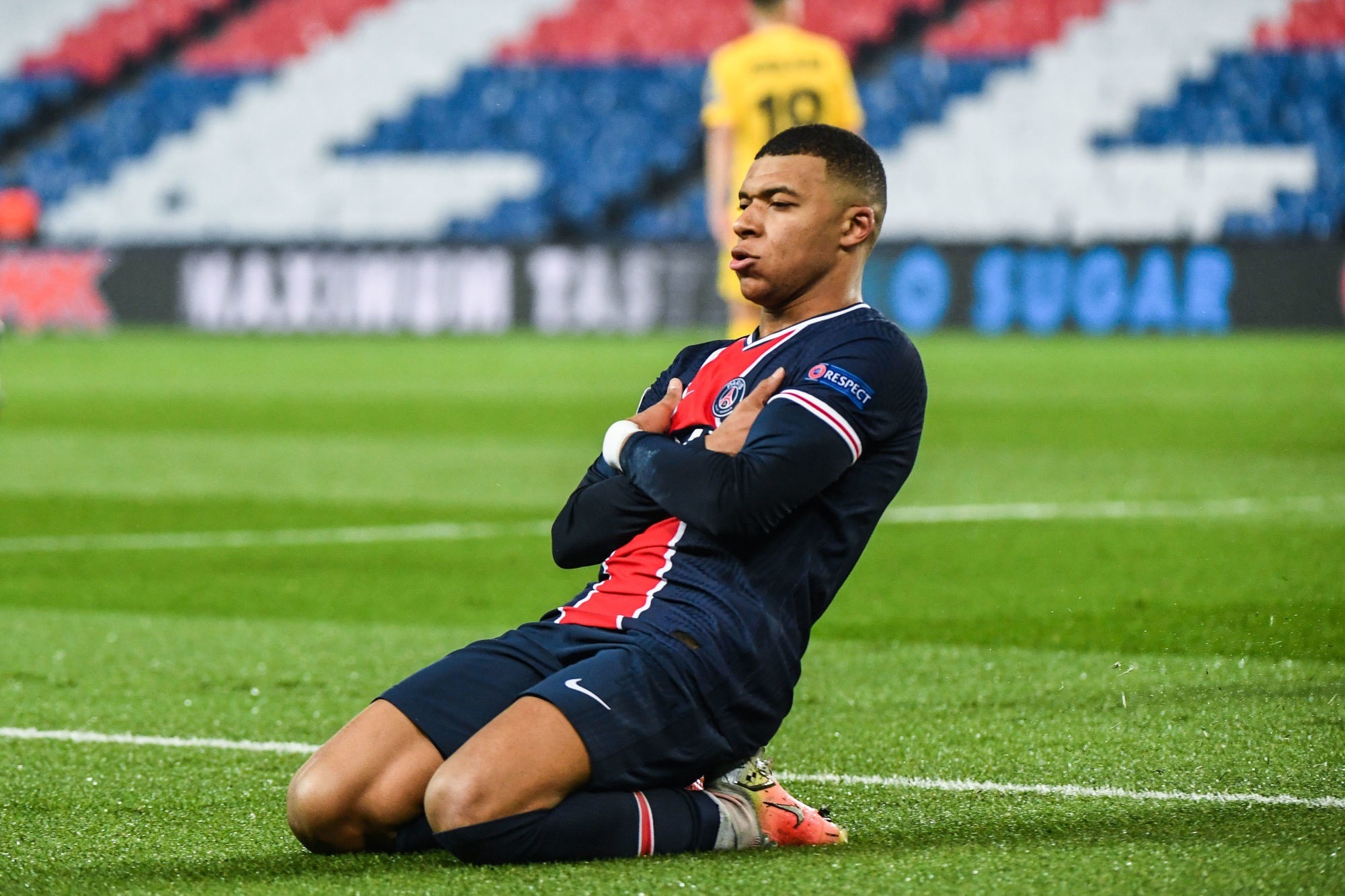 Où joue mbappe en 2022 ?