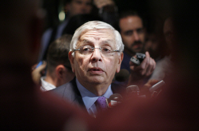 Le lock-out de la NBA durera au moins deux semaines…