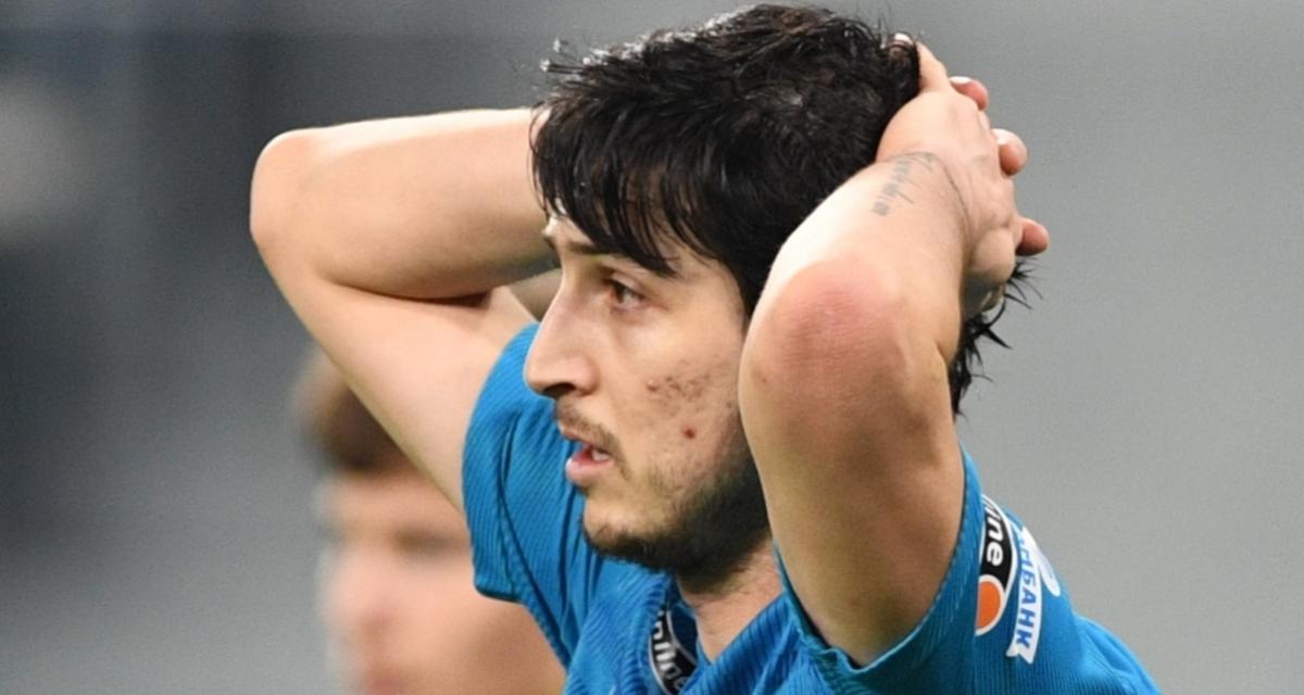 OL : Les Gones sont en difficulté pour Azmoun parce qu’un cadre a subitement démissionné cet hiver ?