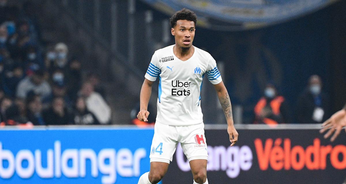 O M   :   L a   g u e r r e   f r o i d e   e n t r e   C a m a r a   e t   L a n g o r i a ,   l e s   t r o i s   m a i n s   q u i   s e   f r o t t e n t