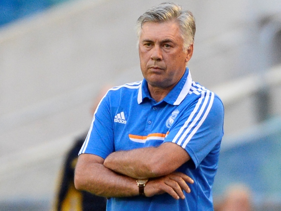 Qui entraîne Ancelotti ?