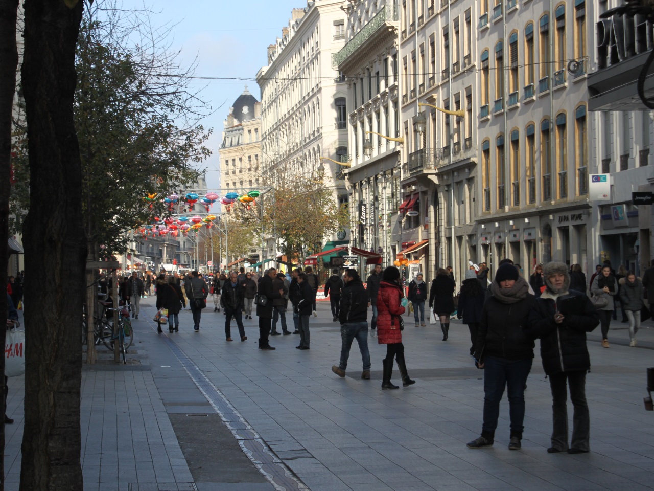 Quel est le nombre d’habitants à Lyon en 2020 ?