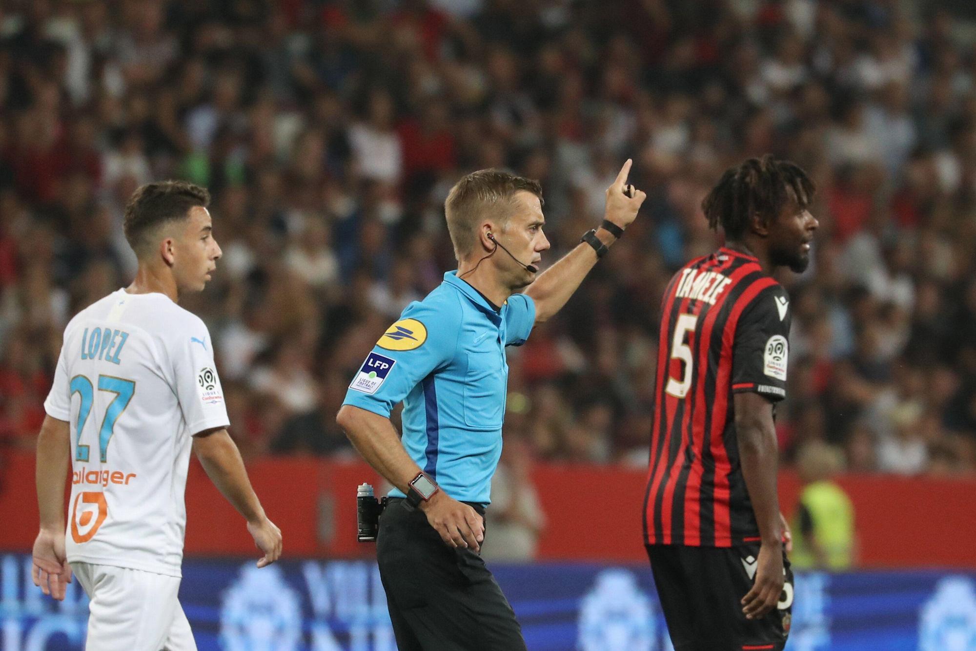 Pourquoi le match Nice Marseille est suspendu ?