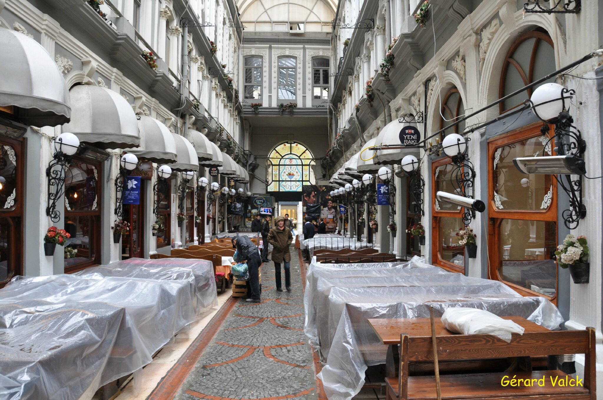 Ou retirer des euros à Istanbul ?