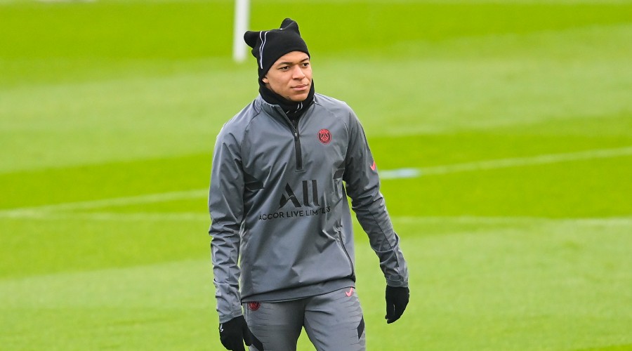 Paris Saint-Germain : Mbappé blessé aux adducteurs