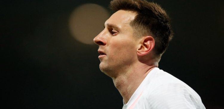 Paris Saint-Germain, Messi doit abandonner