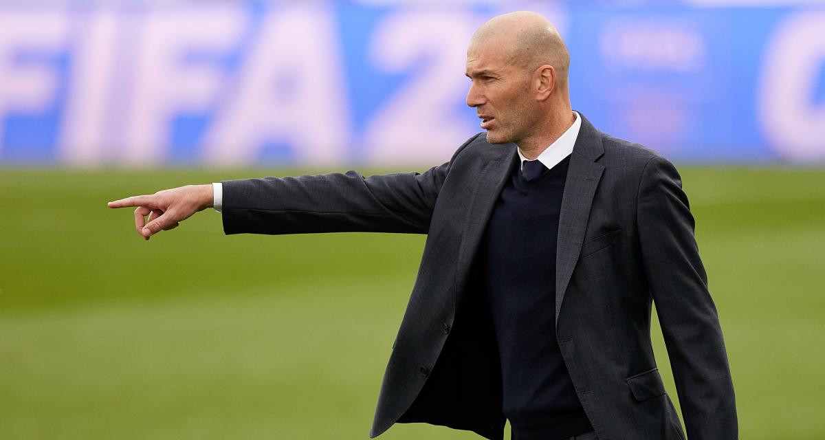 Paris Saint-Germain : Zidane sur le banc avant le Real Madrid, folles rumeurs venues d’Espagne !