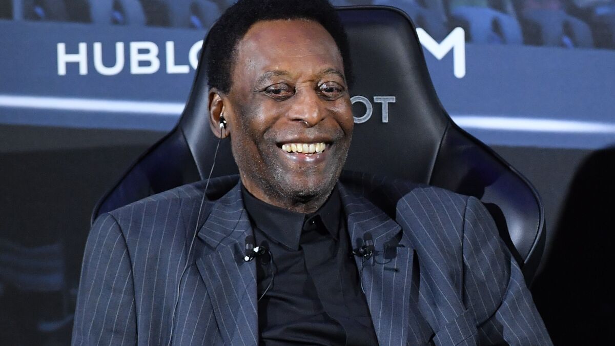 Pelé : la légende du Brésil de retour aux soins intensifs