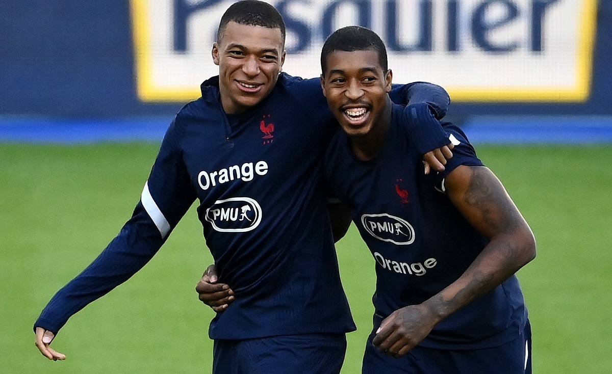 Pourquoi match à 21h10 ?