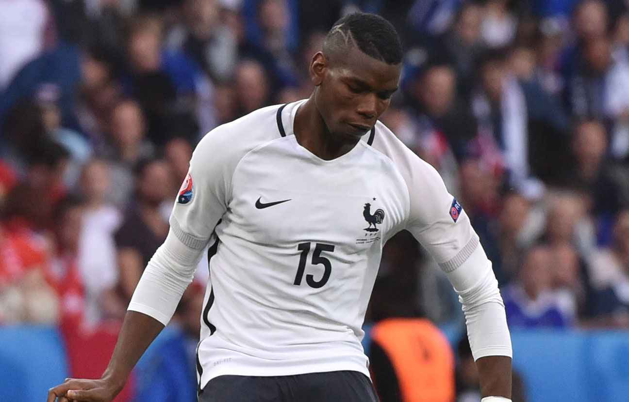 Pourquoi l’équipe de France joue en blanc ce soir ?