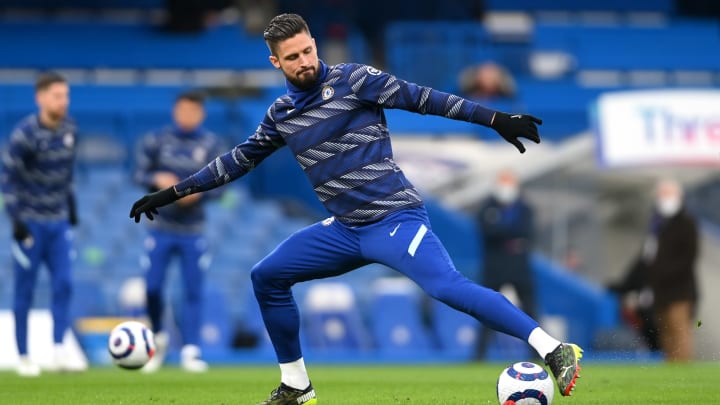 Pourquoi Giroud ne joue pas ?