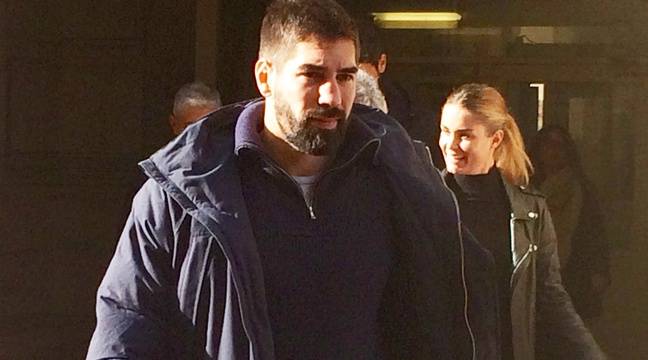 Pourquoi le match de Paris est interrompu ?
