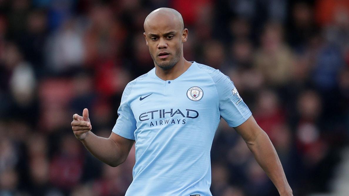 Qui est le défenseur droit de Manchester City ?