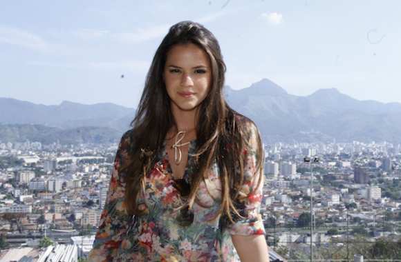 Comment s’appelle l’ex de Neymar ?