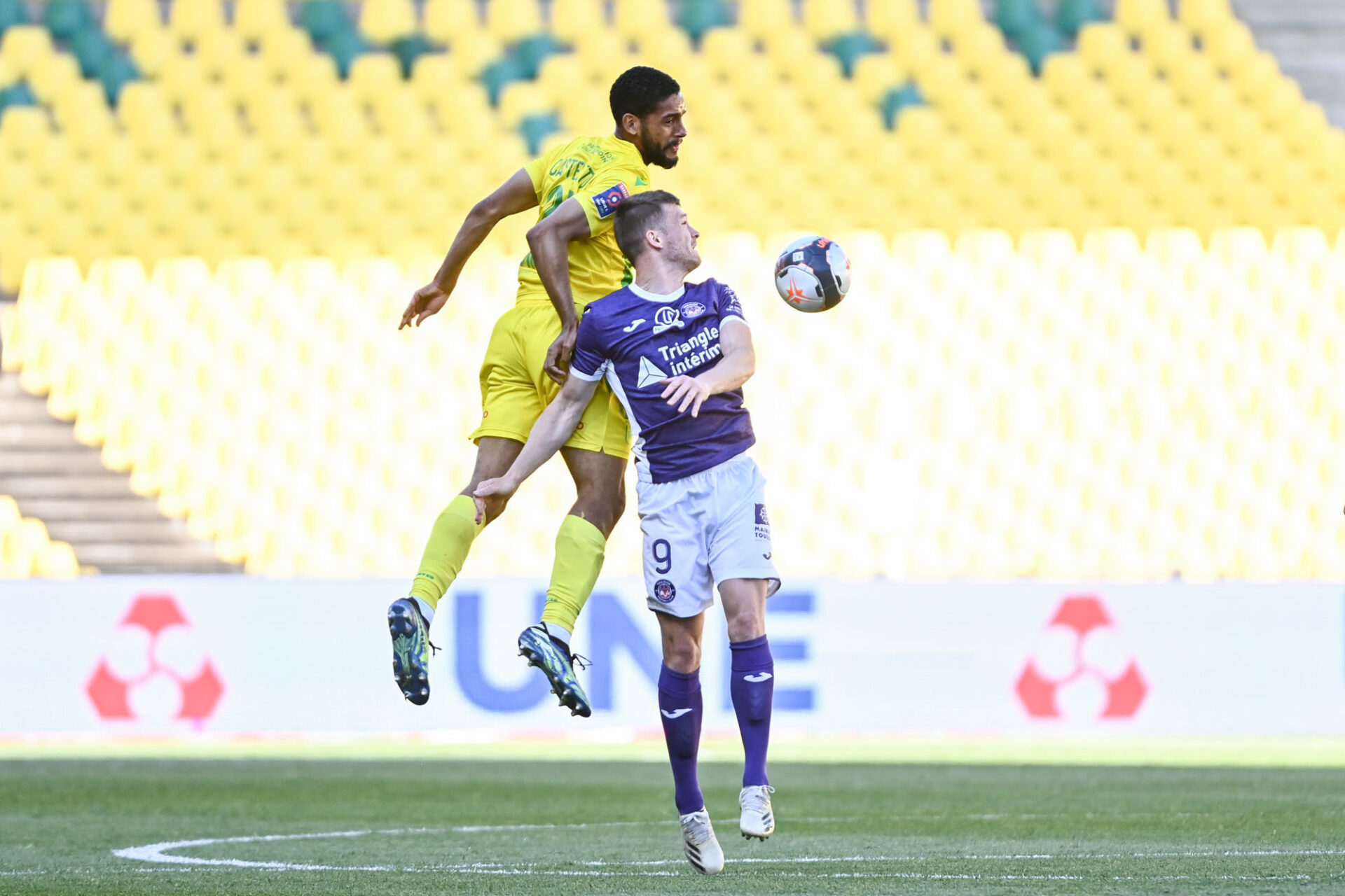 Est-ce que Nantes reste en première division ?