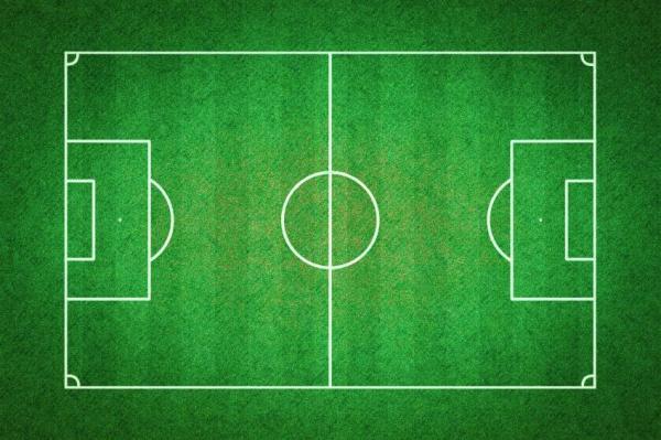 Quel longueur fait un terrain de foot ?