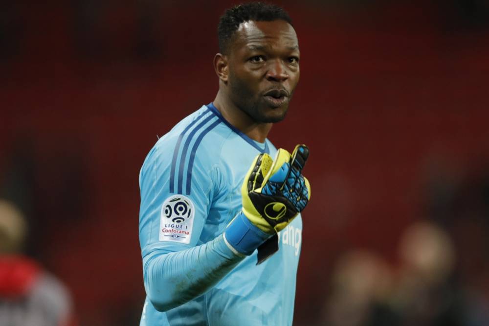 Où est Steve Mandanda ?