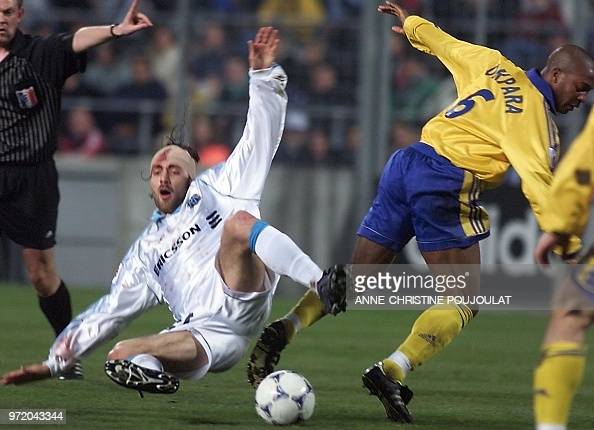 Comment s’appelle l’attaquant de Marseille ?