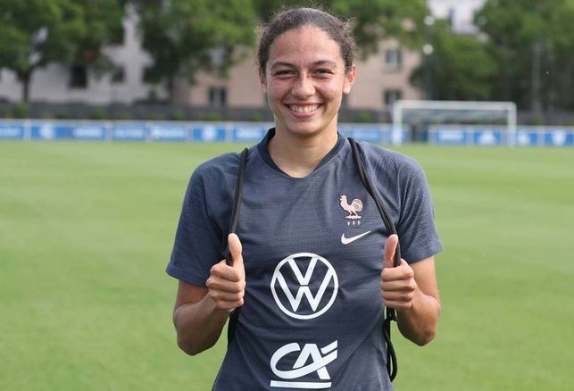 Qui commente le match France-allemagne ce soir ?