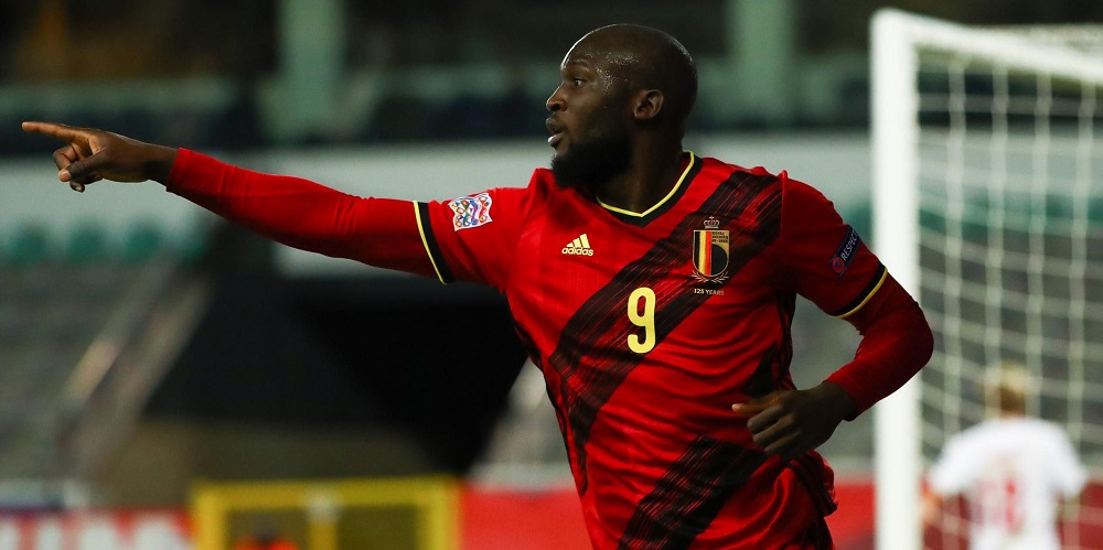 Quel est le premier buteur en finale de l’Euro en 1960 ?