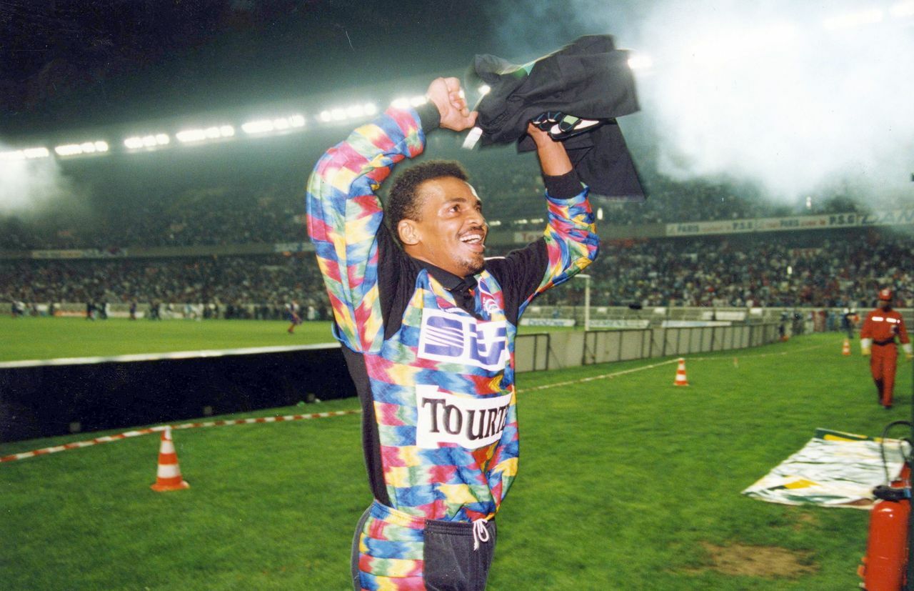 Quel joueur marqué le but victorieux de la France en 2000 ?