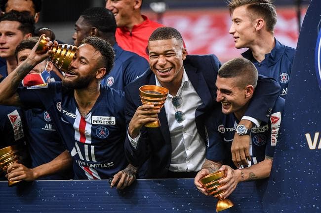 Quand le PSG a été racheté ?