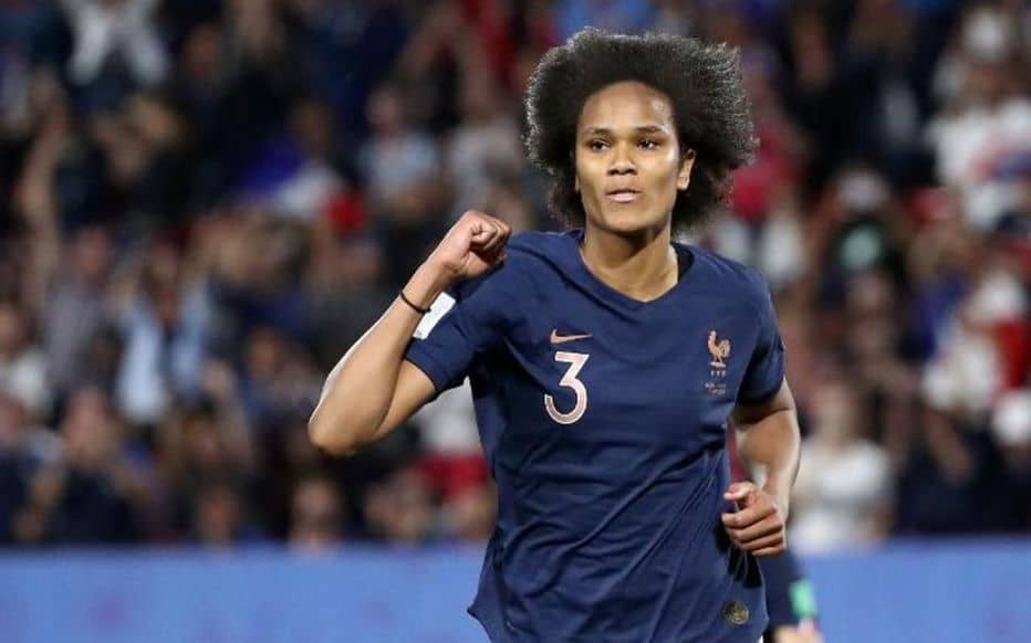 Qui a le plus gros salaire Equipe de France ?