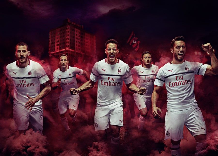 Comment Appelle-t-on les joueurs du Milan AC ?