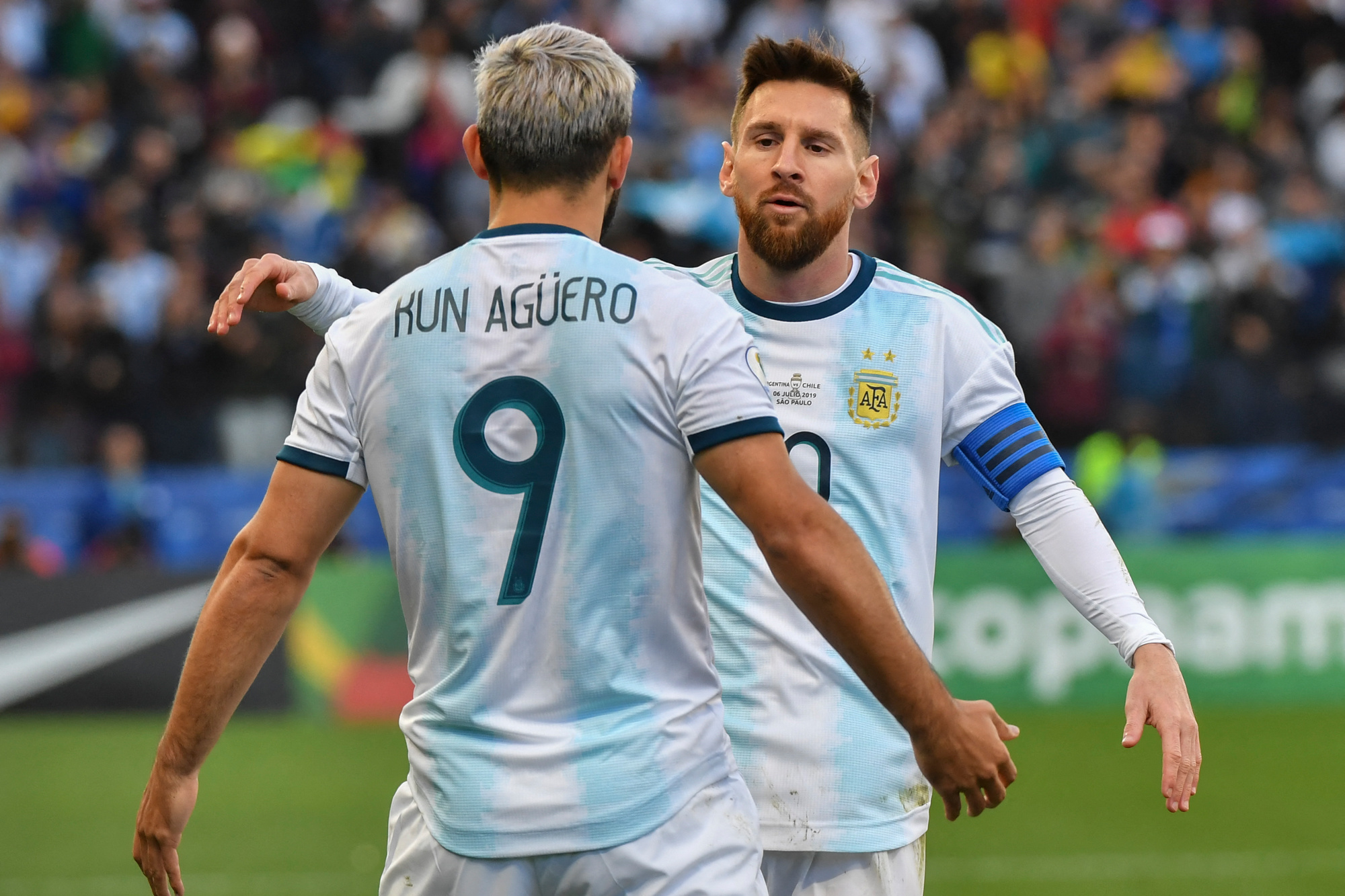 Quel est le numéro de Agüero au Barça ?