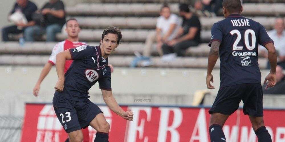 Où habite les Girondins de Bordeaux ?