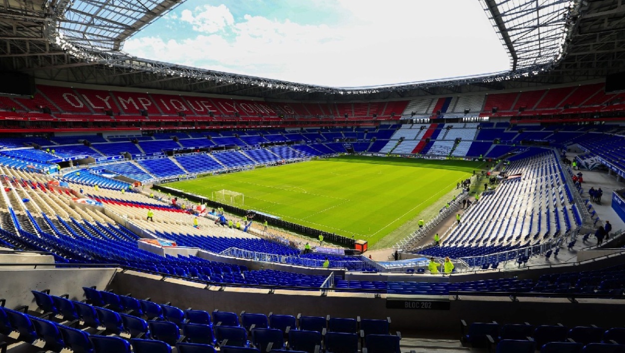Qui est le propriétaire du Groupama Stadium ?