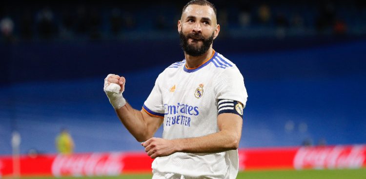 Real Madrid : titulaire de Benzema pour le Clasico