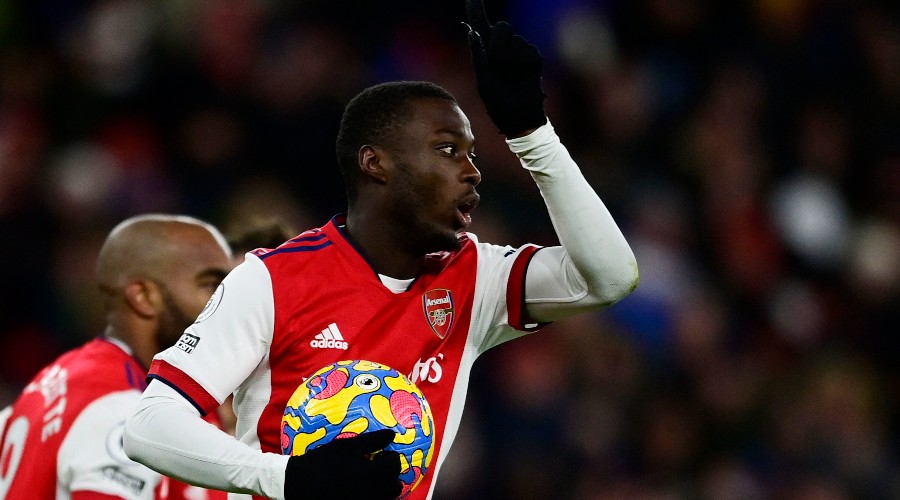 Arsenal est sauvé par Lacazette et… Papy !