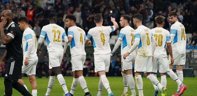 Groupe OM pour le voyage de Qarabag