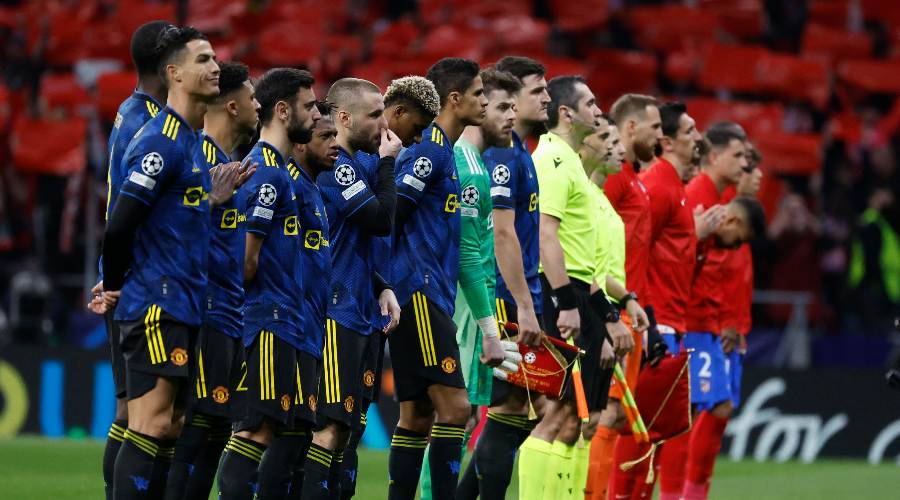 Henry bat le joueur de Manchester United