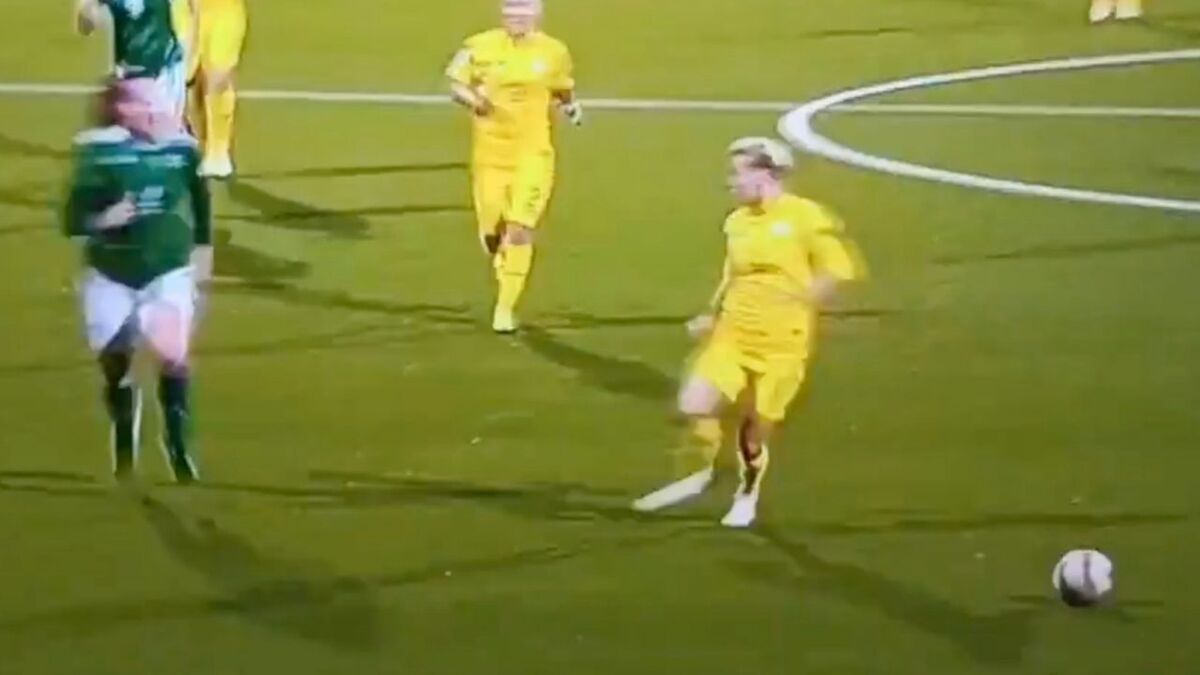 Le carton rouge le plus stupide de l’histoire du match Irlande du Nord-Ukraine