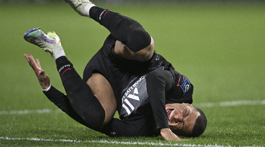 Mbappé, des images horribles de sa blessure (vidéo)