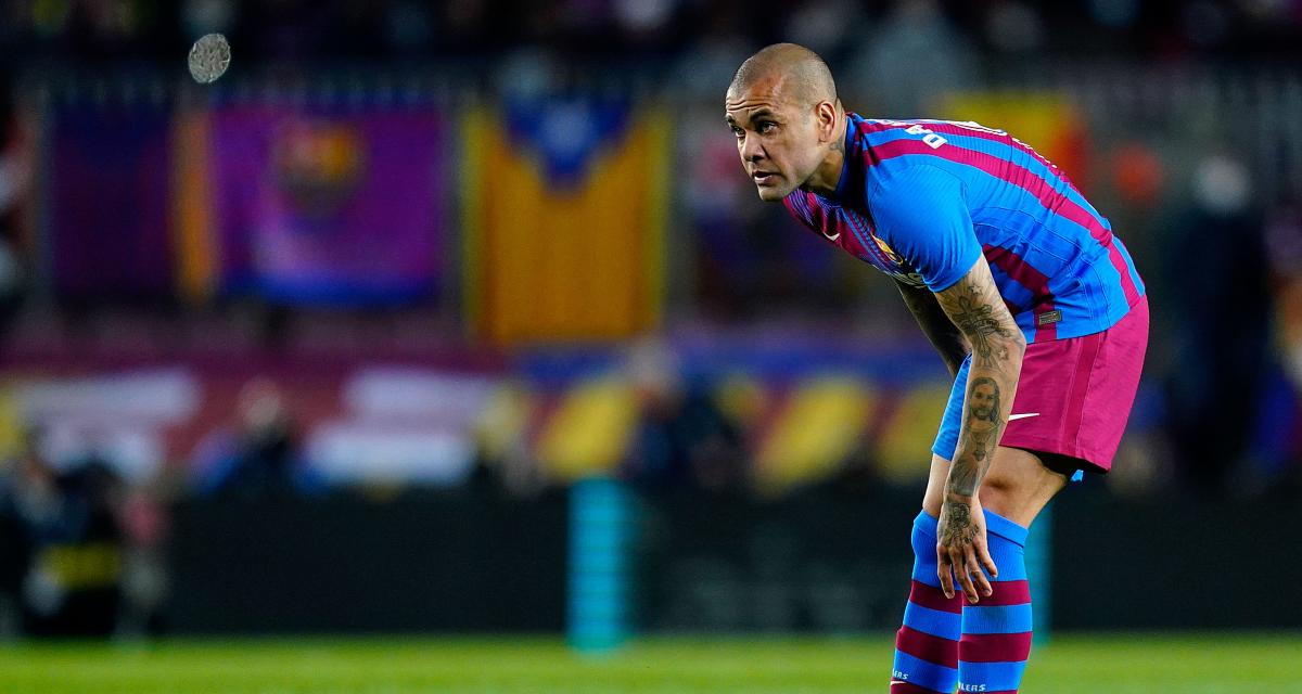 Barça : Dani Alves souffre d’un coup de froid, son avenir au Barça est-il enfin déterminé ?
