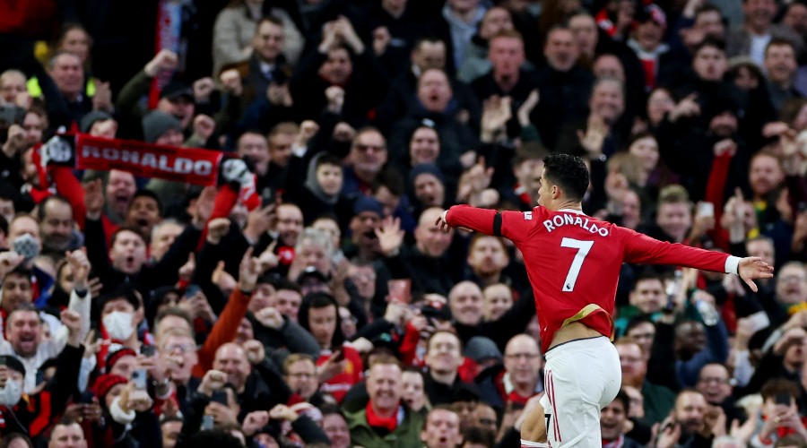 Buts fous de Cristiano Ronaldo ! (vidéo)