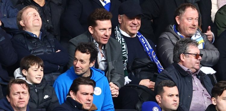 Chelsea, les enchères montent