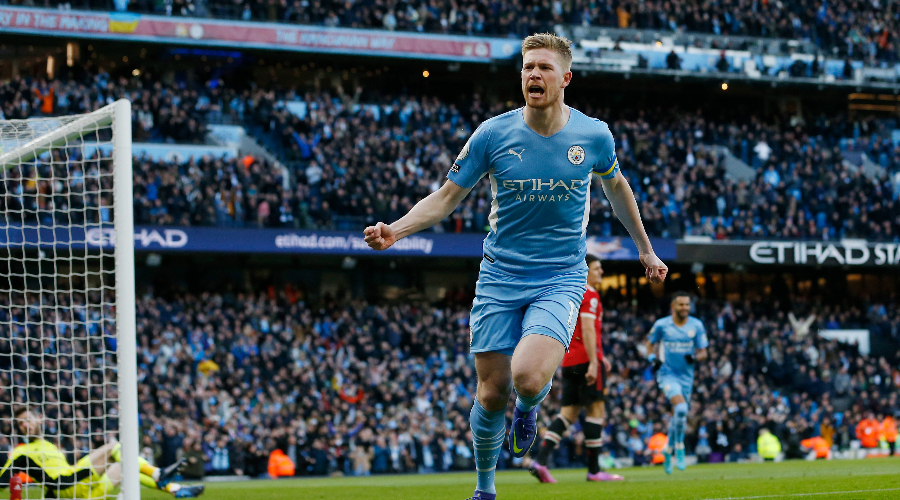 De Bruyne et Mahrez humilient Manchester United !